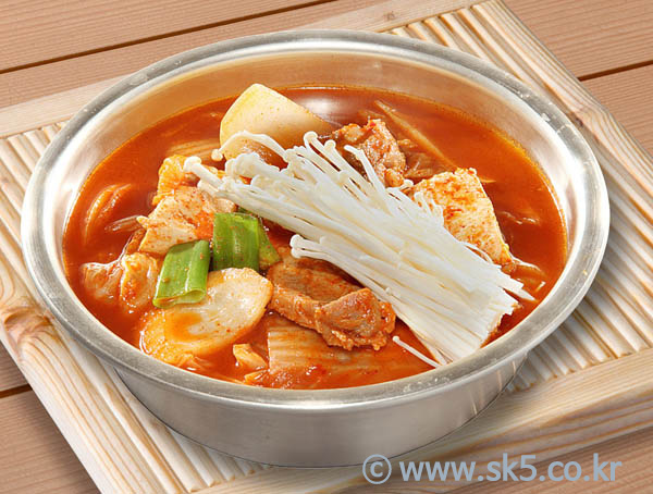 돼지고기두부김치찌게