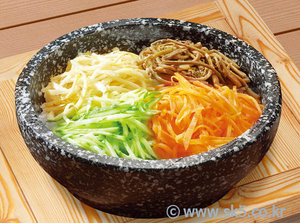 돌솥비빔밥