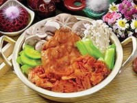 돼지목등심김치찌개