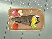 노랑날치알손말이김밥